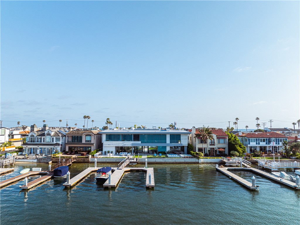 1220 W Bay Avenue