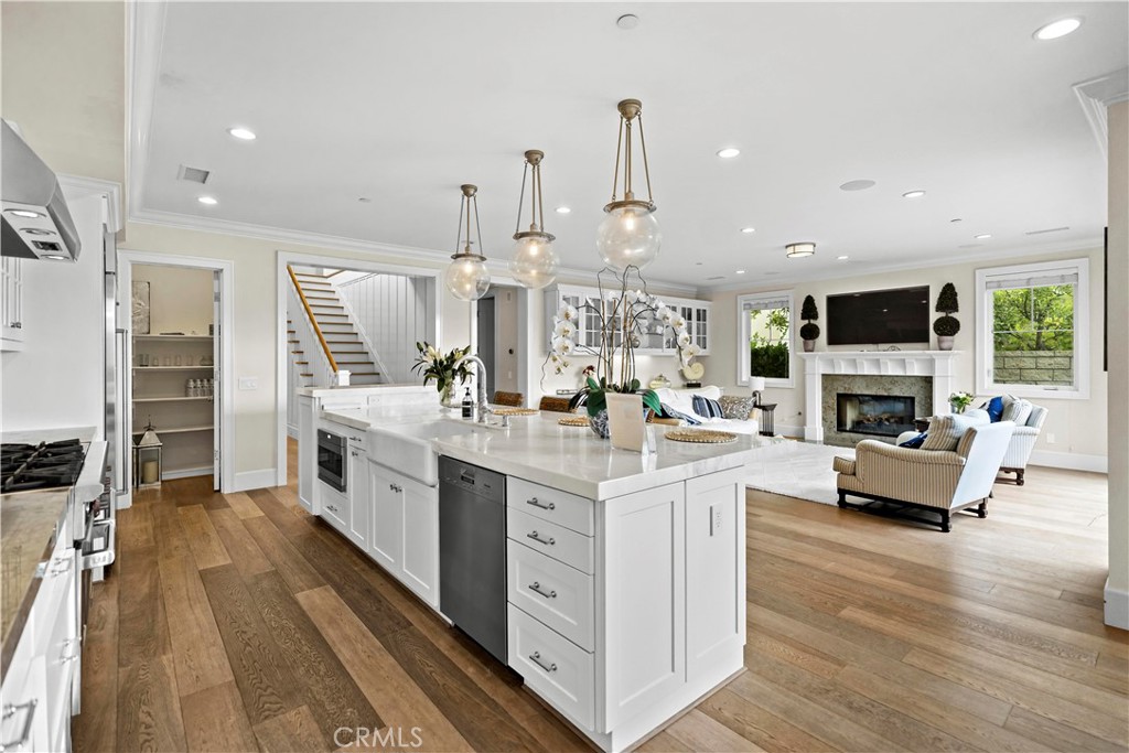 4 Summer House Lane