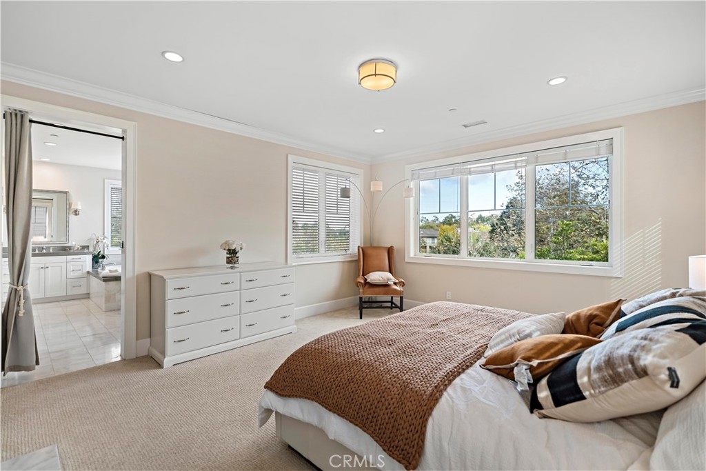 4 Summer House Lane