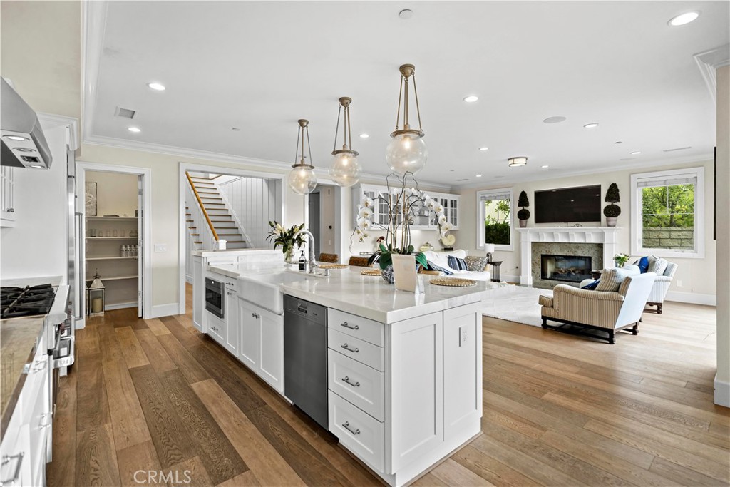 4 Summer House Lane