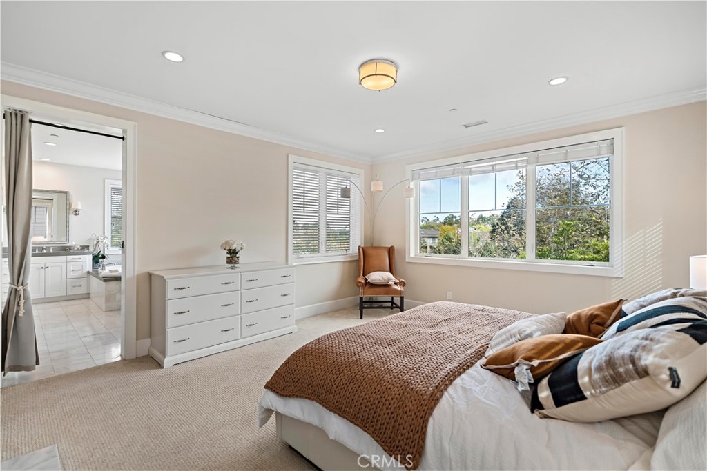 4 Summer House Lane