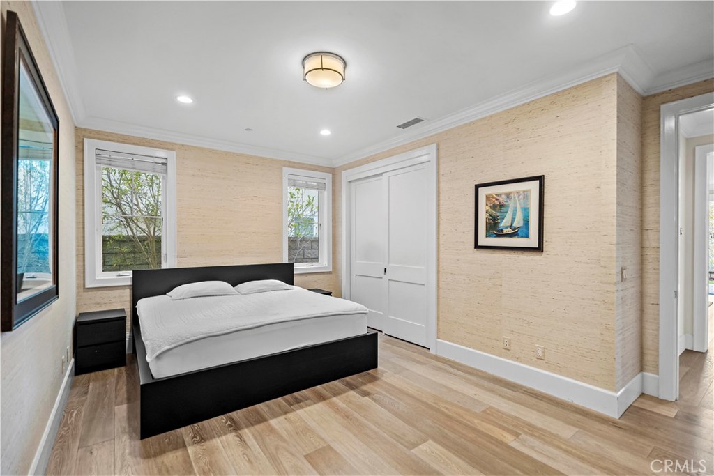 4 Summer House Lane