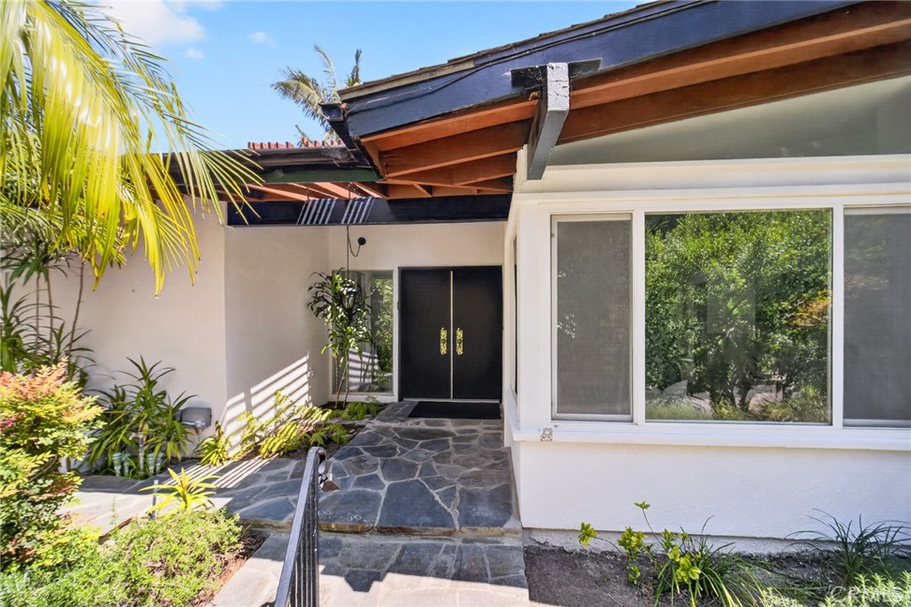 13132 Barrett Hill Circle