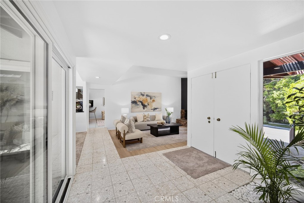 13132 Barrett Hill Circle