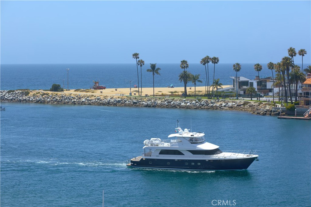 2525 Ocean Boulevard 6B & 6C
