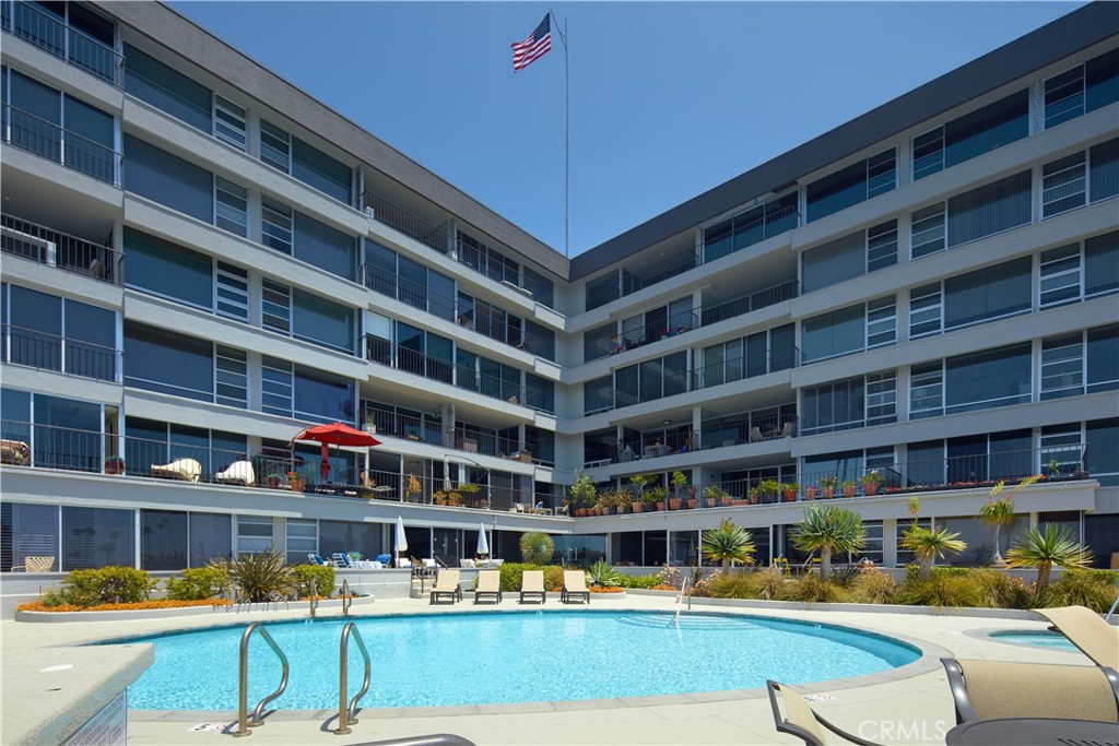 2525 Ocean Boulevard 6B & 6C