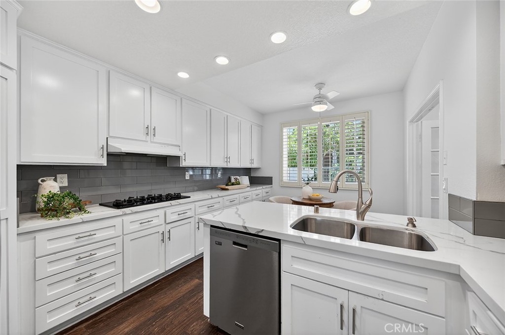 19462 Pompano Lane 111