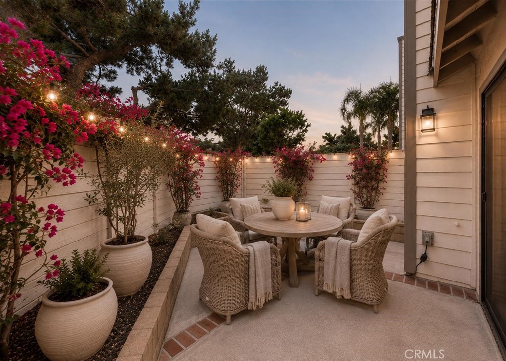 24572 Sutton Lane