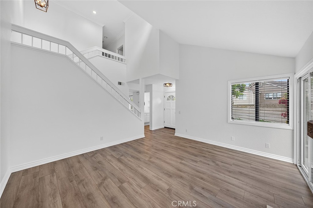 24572 Sutton Lane