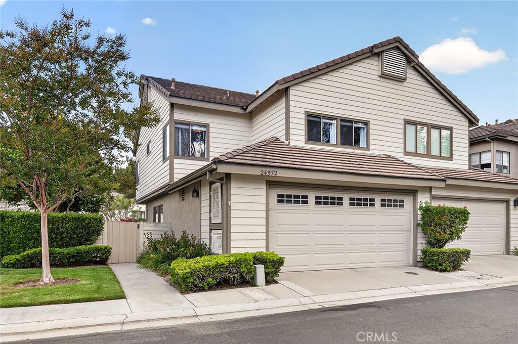 24572 Sutton Lane
