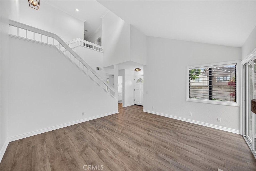 24572 Sutton Lane