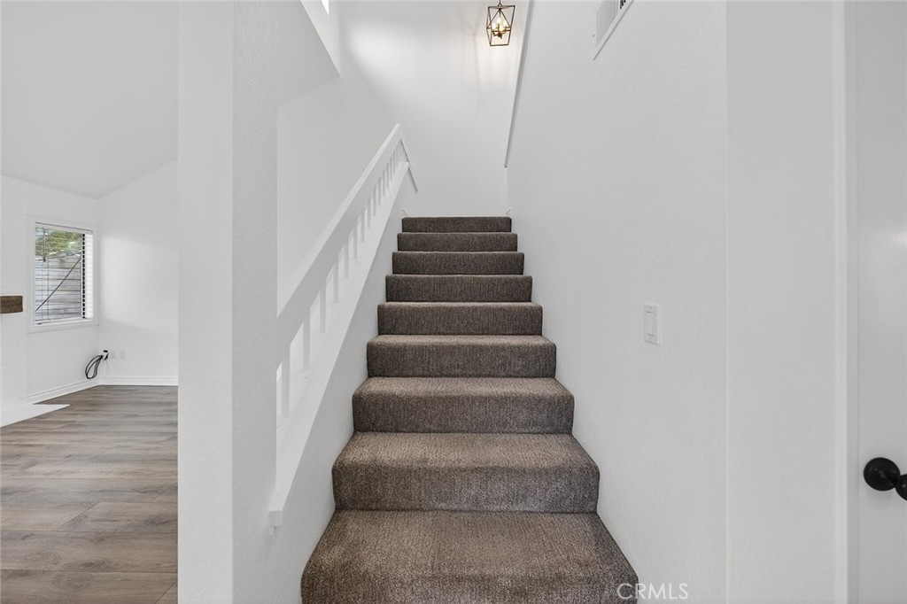 24572 Sutton Lane
