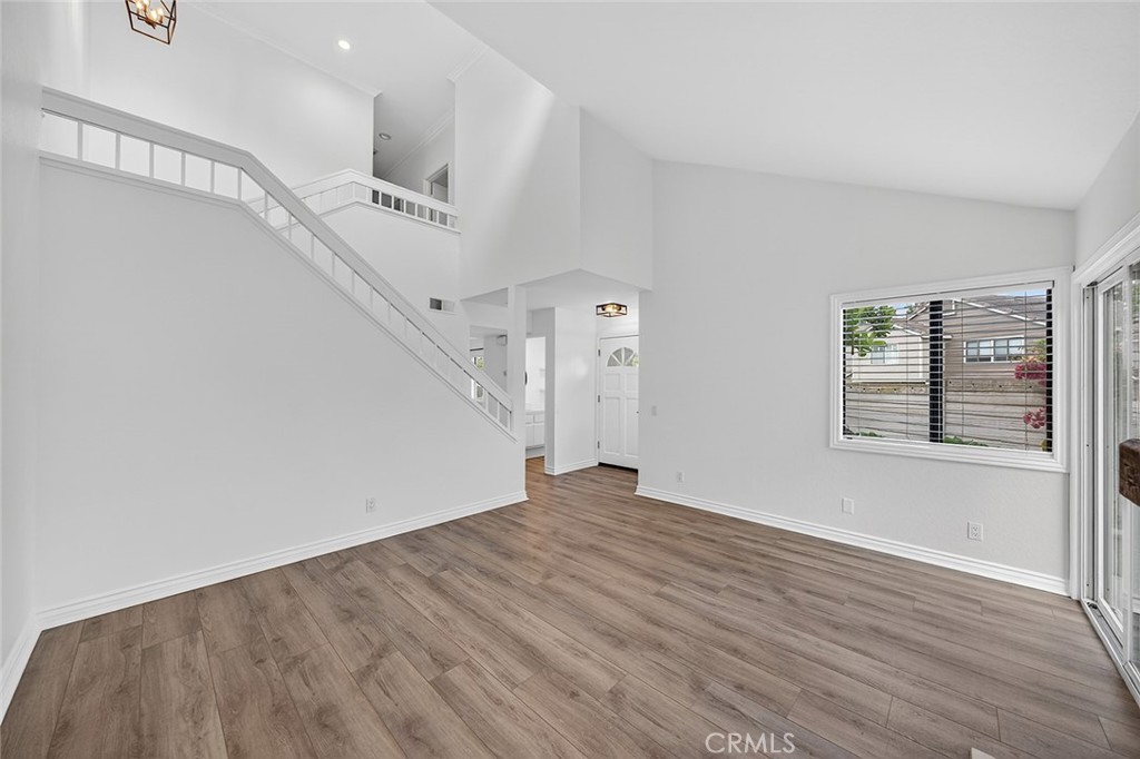 24572 Sutton Lane