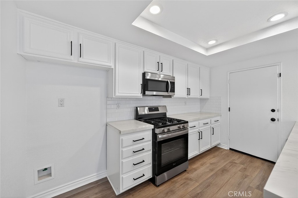 24572 Sutton Lane