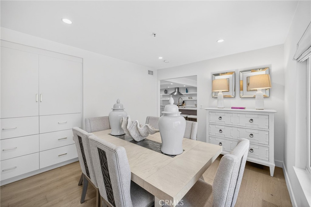 48 Sea Island Drive