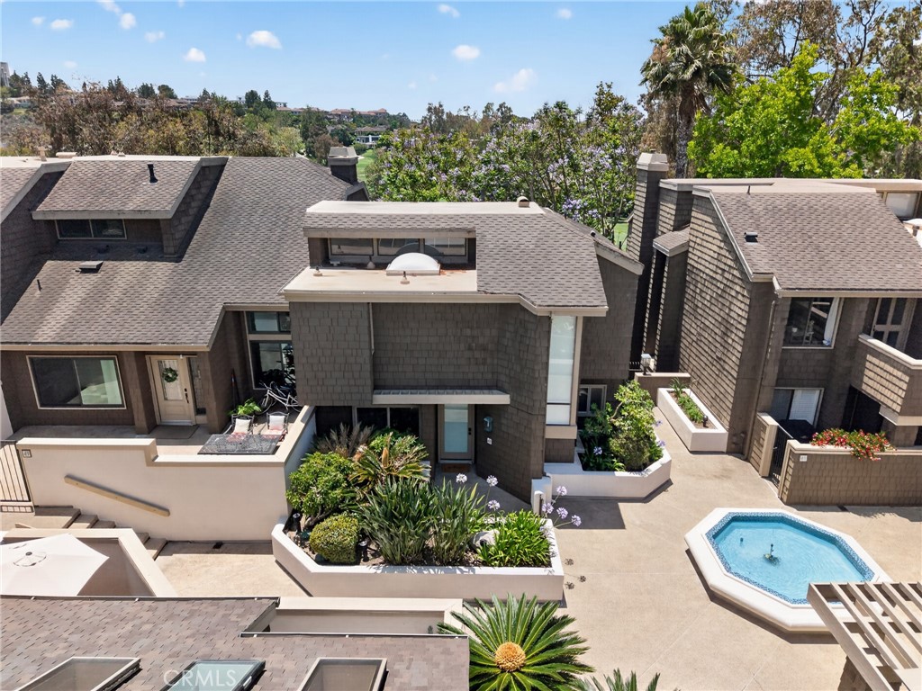48 Sea Island Drive