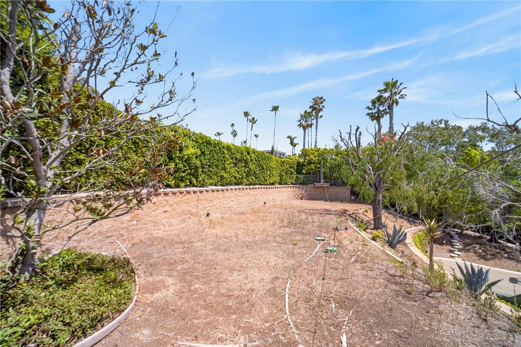 719 Davis Way