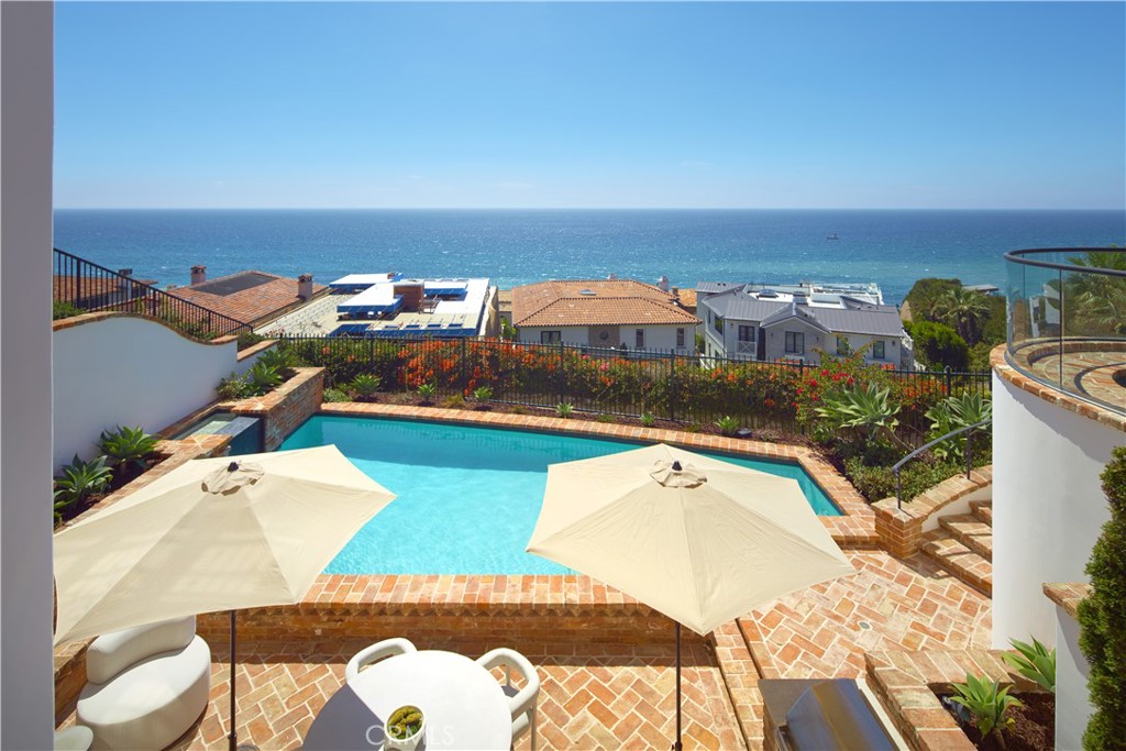 49 Beach View Avenue
