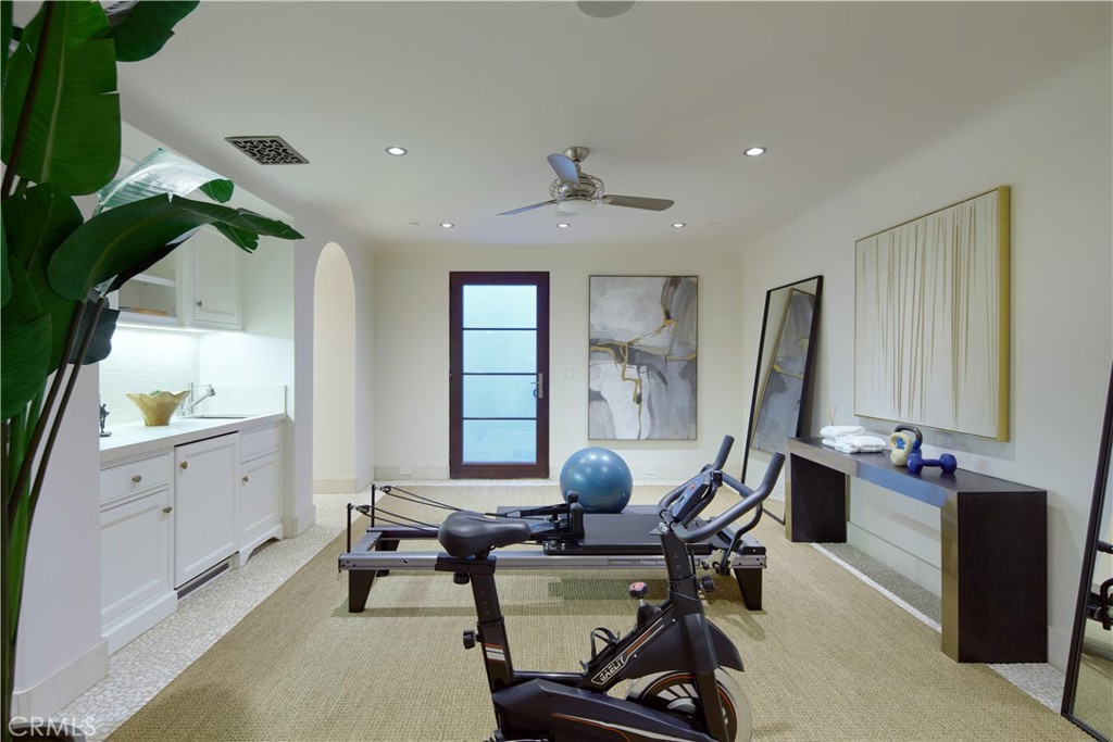 49 Beach View Avenue