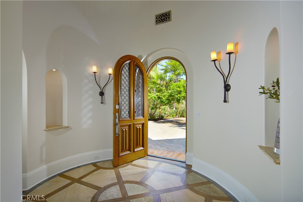 49 Beach View Avenue