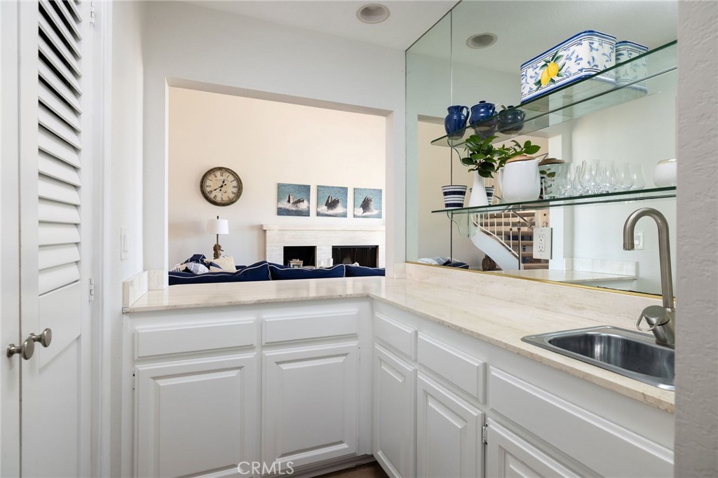 27 Los Monteros Drive