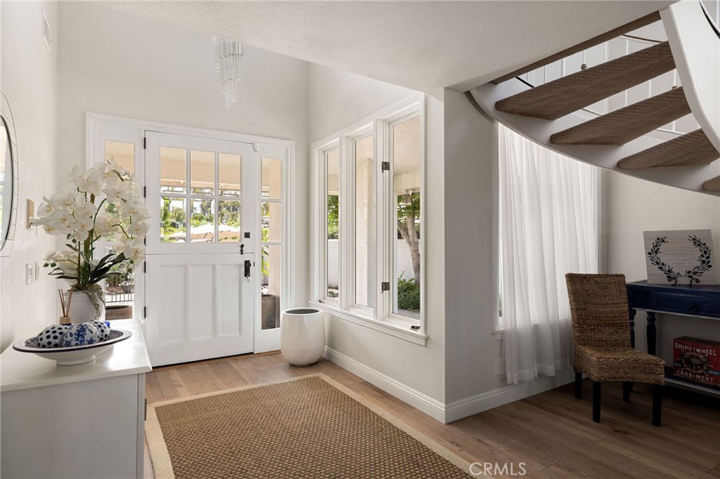 27 Los Monteros Drive