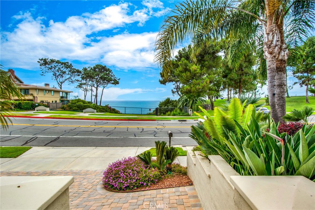 35002 Camino Capistrano