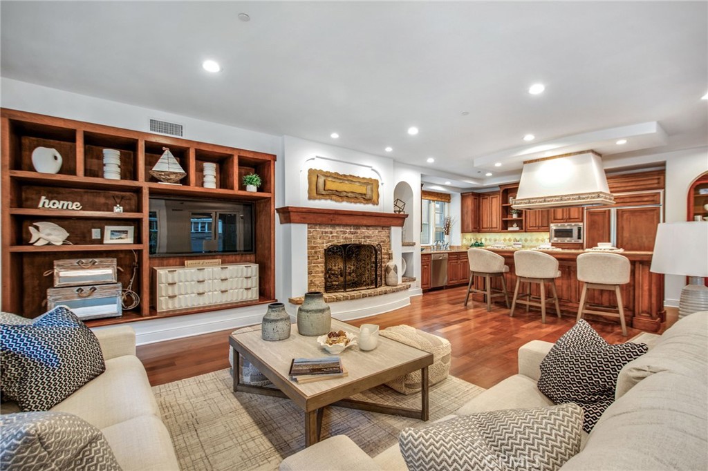 35002 Camino Capistrano