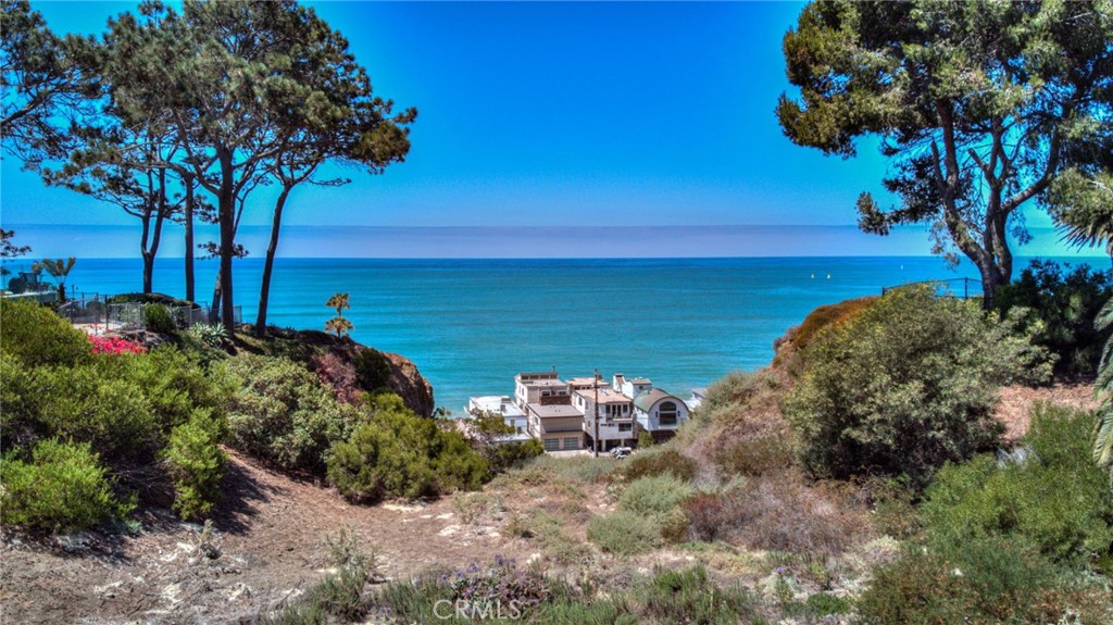 35002 Camino Capistrano