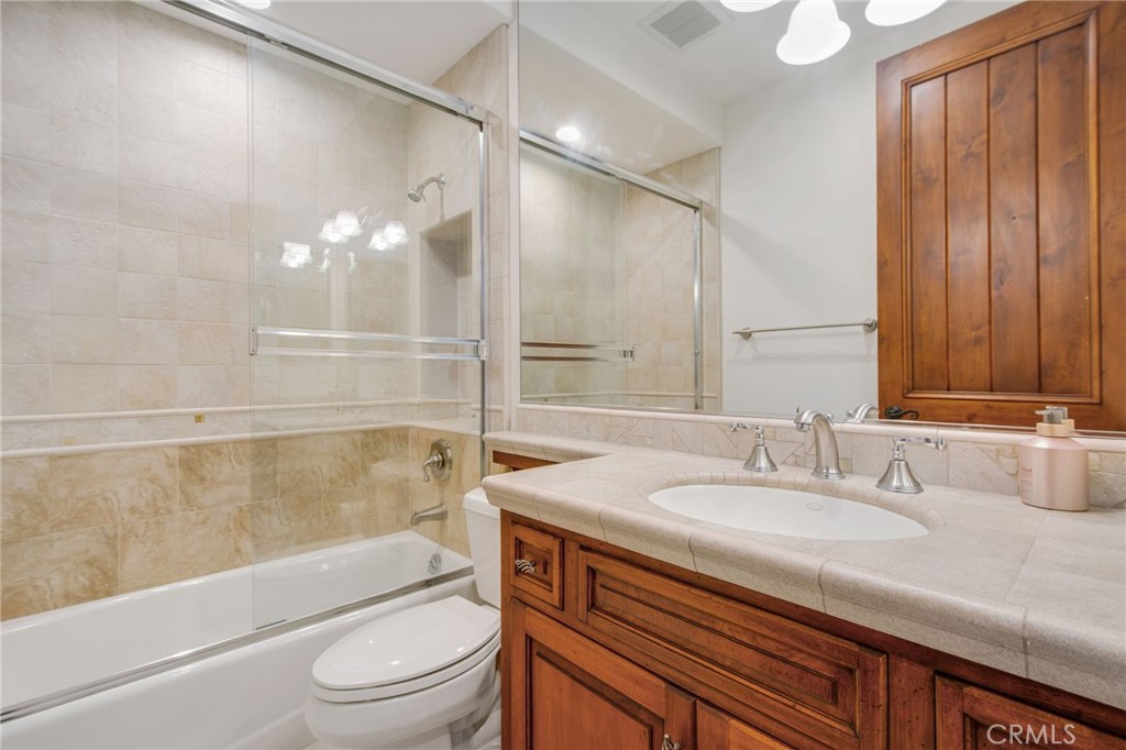 35002 Camino Capistrano