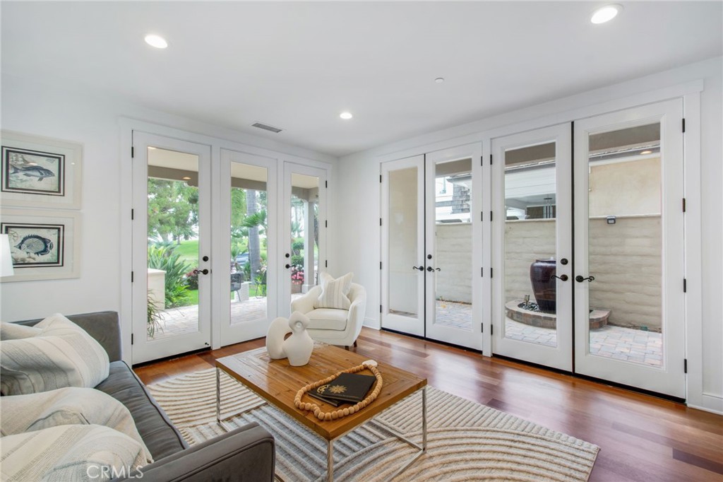 35002 Camino Capistrano