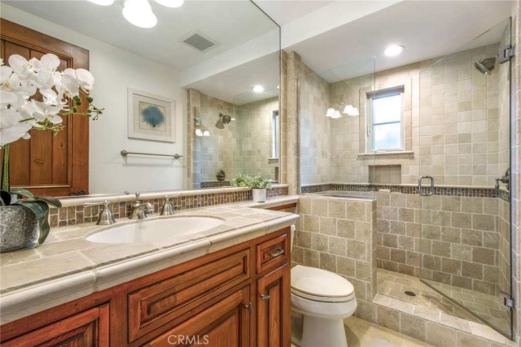 35002 Camino Capistrano