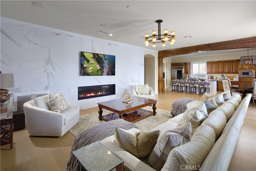 17 Long View Road