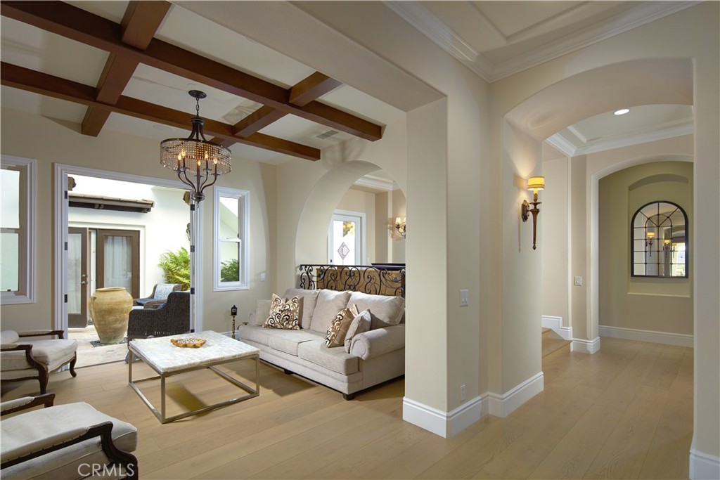 17 Long View Road