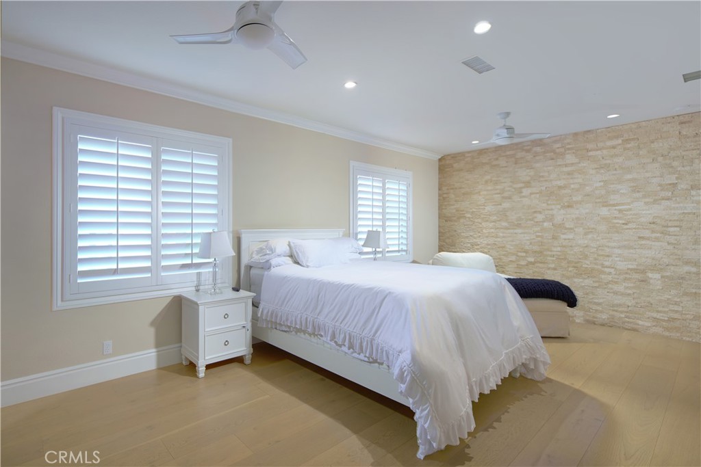 17 Long View Road