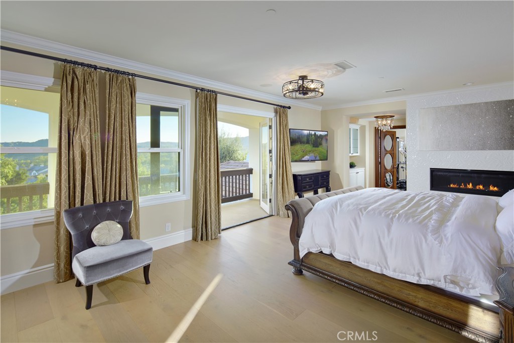 17 Long View Road