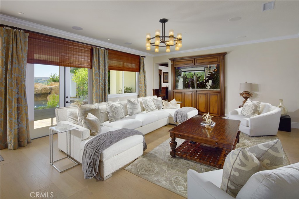 17 Long View Road