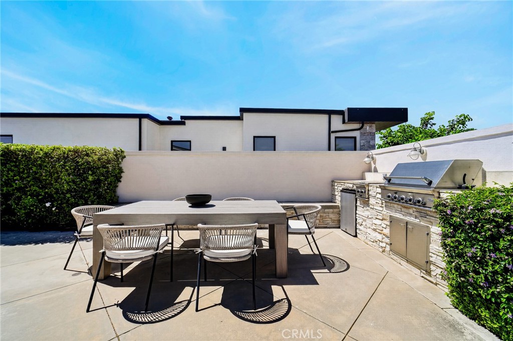 4807 Surrey Drive