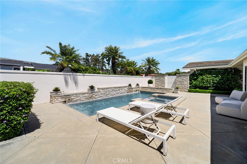 4807 Surrey Drive