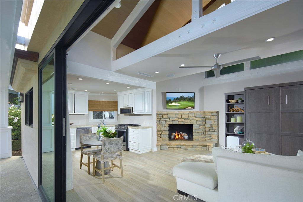 4 Inverness Lane