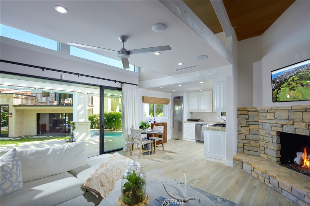 4 Inverness Lane