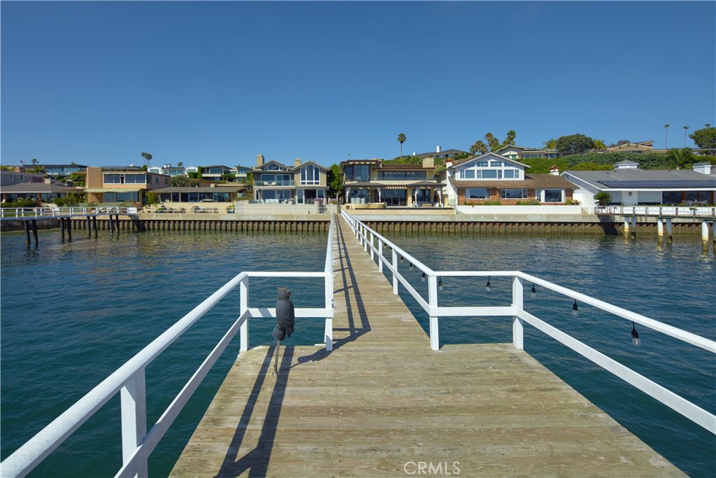 2027 Bayside Drive