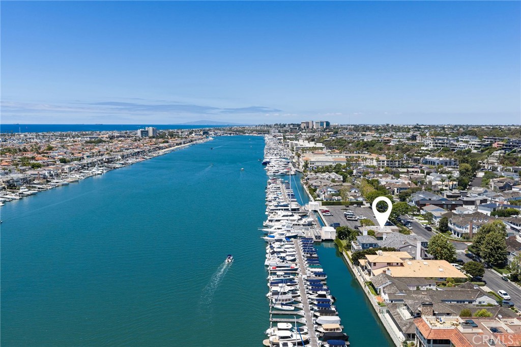 2572 Bayshore Drive