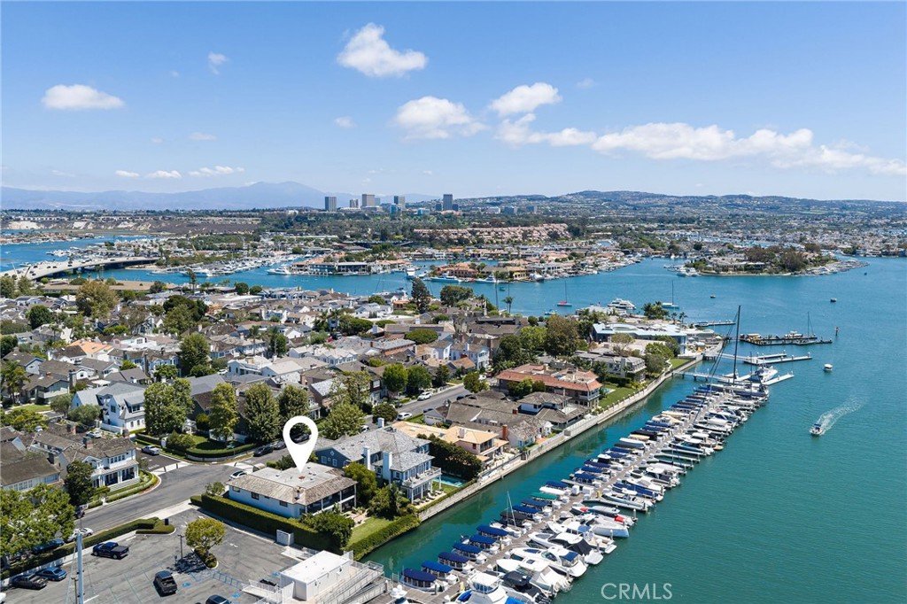 2572 Bayshore Drive