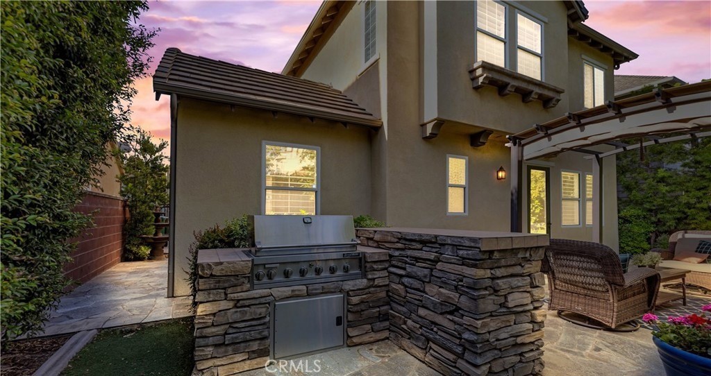 12 Merriweather Place