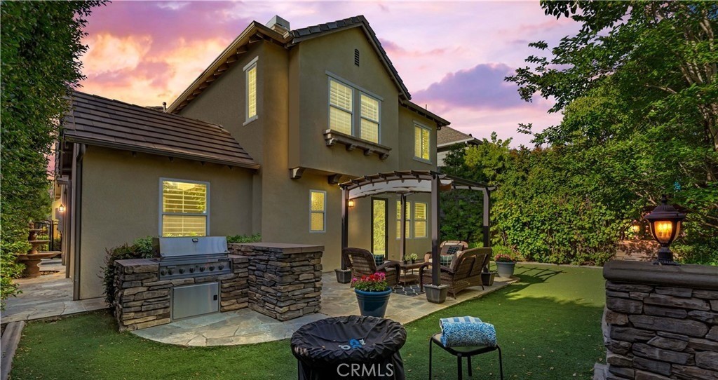 12 Merriweather Place