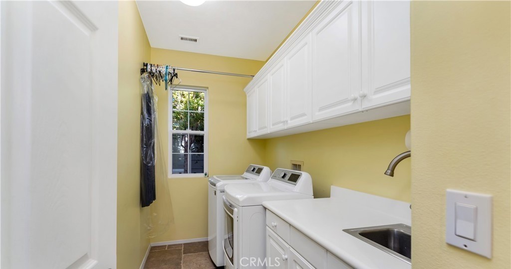 12 Merriweather Place