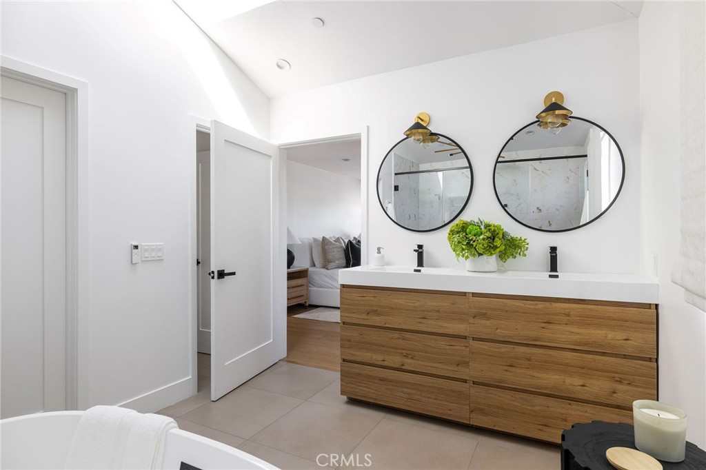 1230 Crystal Cove Way