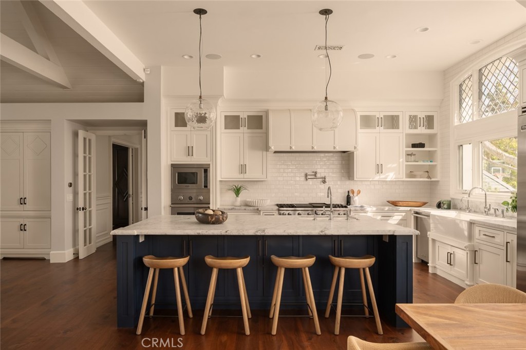 2 Royal Saint George Road