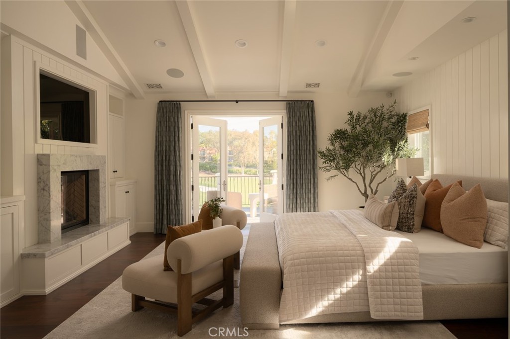 2 Royal Saint George Road